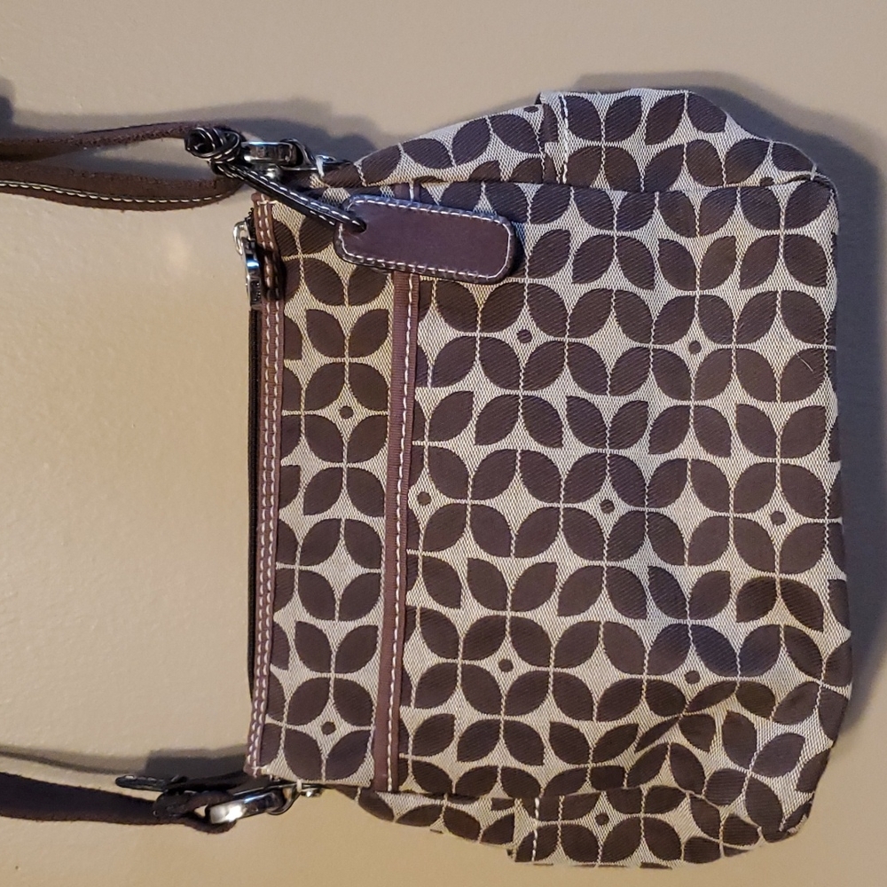 Fossil Purse - Picture 3 of 13